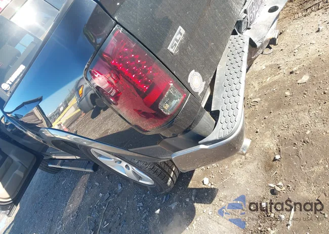 1D7RV1CT3BS589028: 43947661