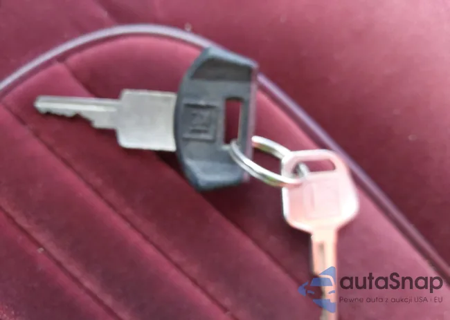 1G3WS14W4JD379426: 43948807