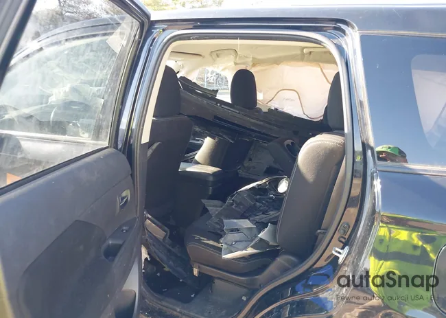 JA4AZ3A31GZ017538: 43949064