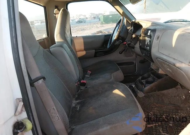 1FTYR10X1YPB65053: 43949065