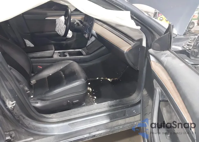 5YJ3E1EC2MF087706: 43949094