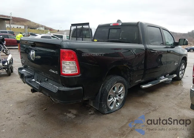 1C6SRFMTXMN556189: 43949122