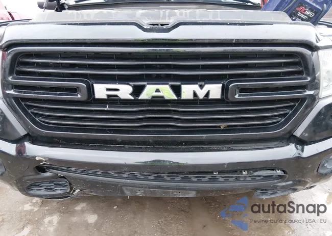 1C6SRFMTXMN556189: 43949122