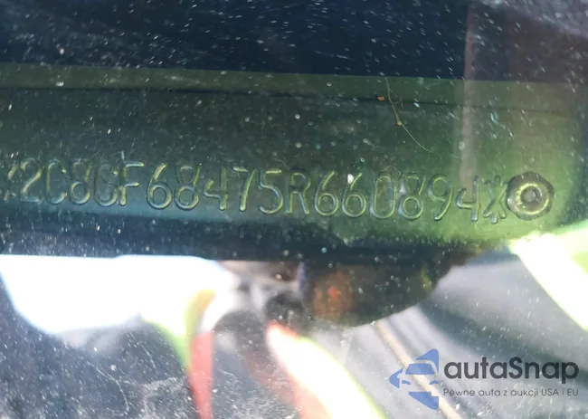 2C8GF68475R660894: 43949128