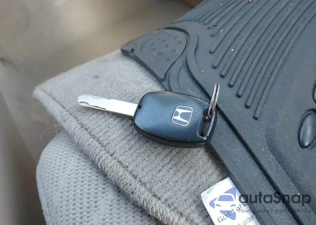 19XFB2F59CE370670: 43949177