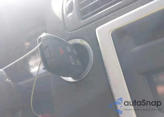 YV1672MSXB2547176: 43949251