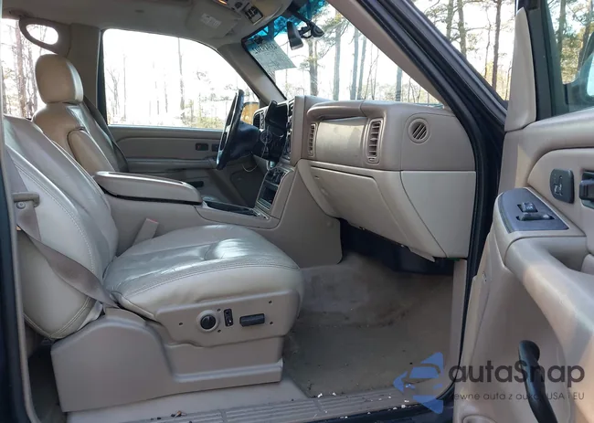 1GKEK13Z76J121681: 43949302