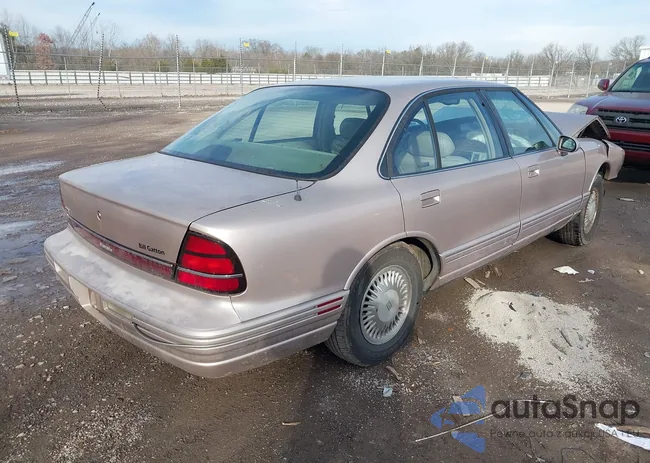 1G3HC52K9W4855352: 43949327