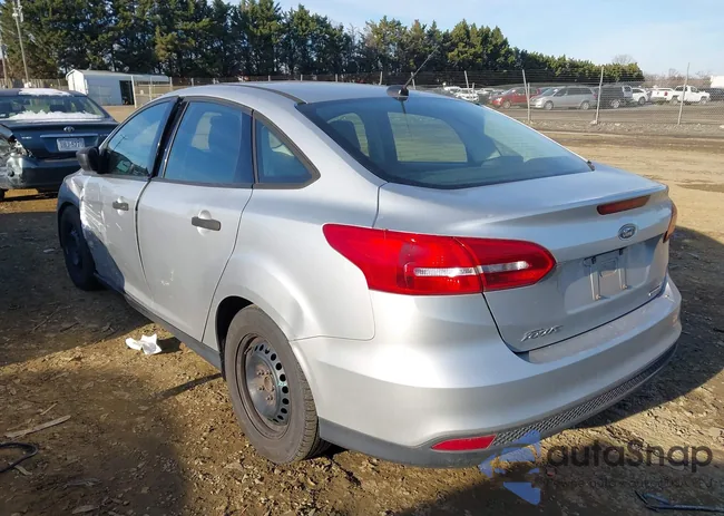 1FADP3E22GL393801: 43948359