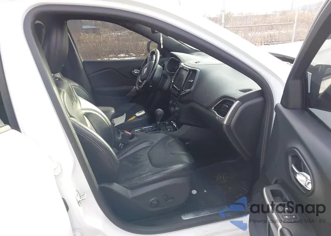 1C4PJMDN5LD590508: 43948364