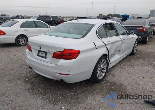 WBA5B1C55ED484337: 43948402