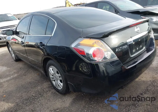 1N4AL2AP7CN521166: 43948422