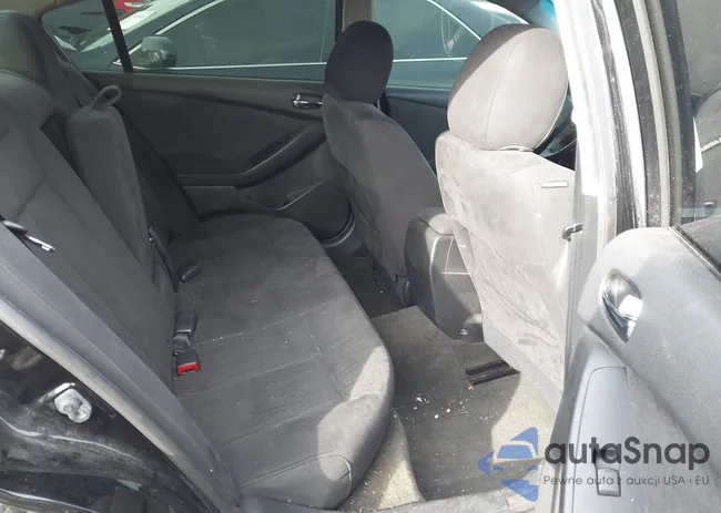 1N4AL2AP7CN521166: 43948422