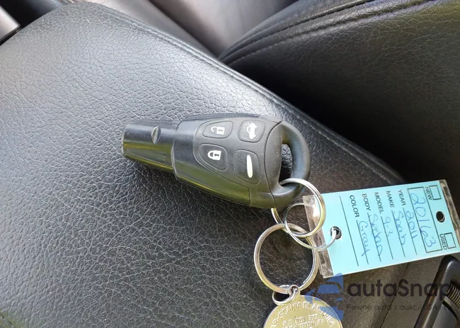 YS3FA4BYXB1307313: 43948508