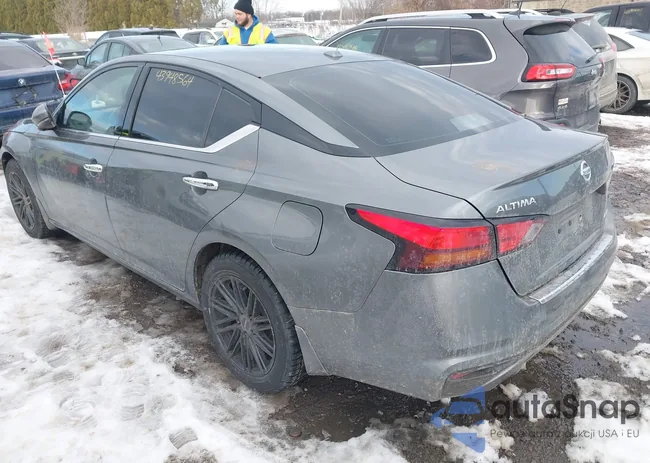 1N4BL4EW5KN303503: 43948564