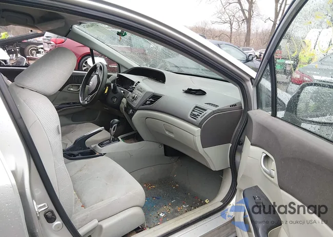 2HGFB2F51CH304054: 43948624