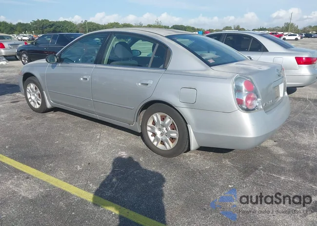 1N4AL11D96C122212: 43948638