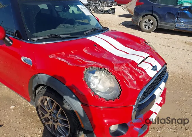 WMWXP7C53F2A38569: 43948654