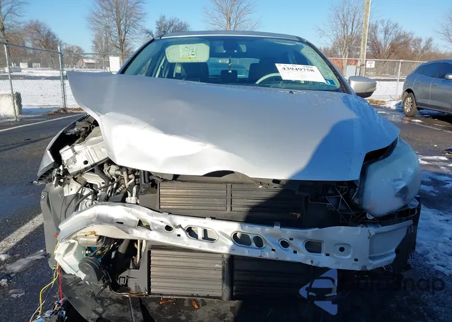 1FAHP3N25CL193460: 43949758