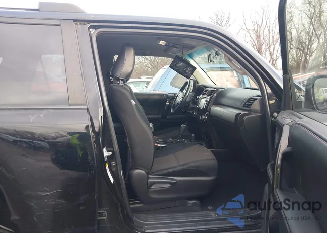 JTEBU5JR8E5183953: 43949763