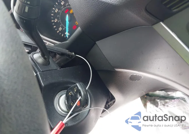 1FMCU0GD6HUC18910: 43949818