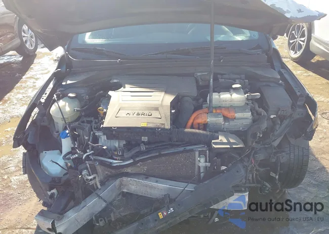 KMHC65LC8JU073332: 43949877