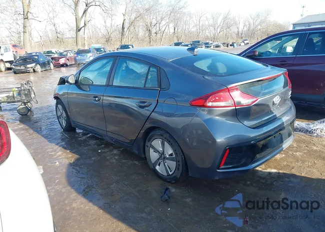 KMHC65LC8JU073332: 43949877