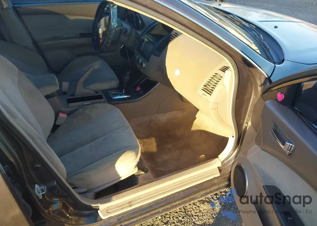 1N4AL11D66C163025: 43949902