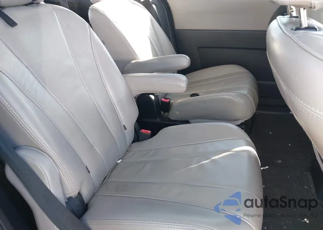 JM1CW2CL5C0113010: 43949975