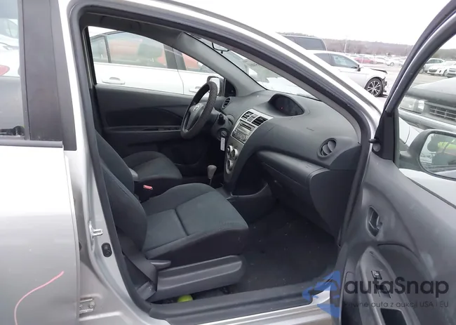 JTDBT4K35C1419281: 43950001