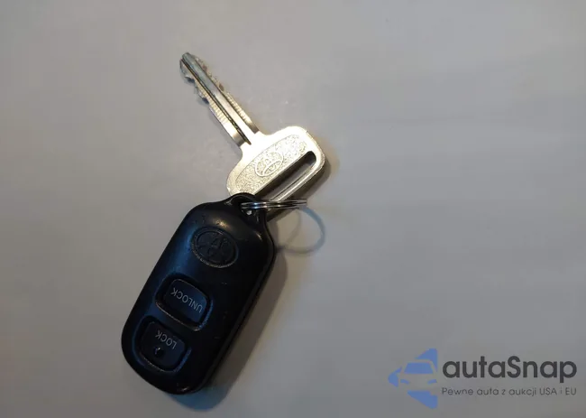 JTDDR32T040175905: 43950008