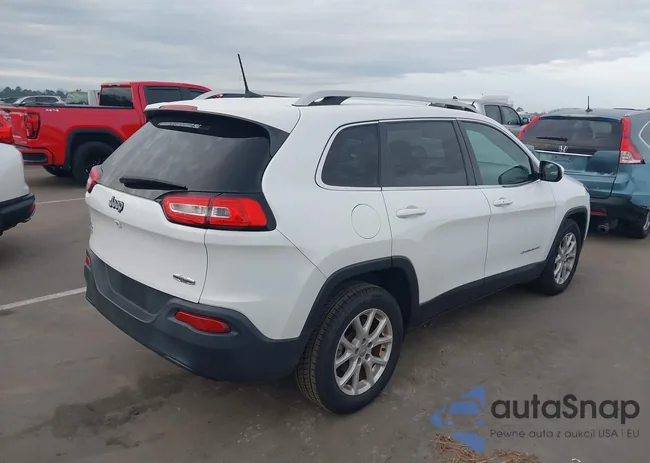 1C4PJLLB5JD590393: 43950047