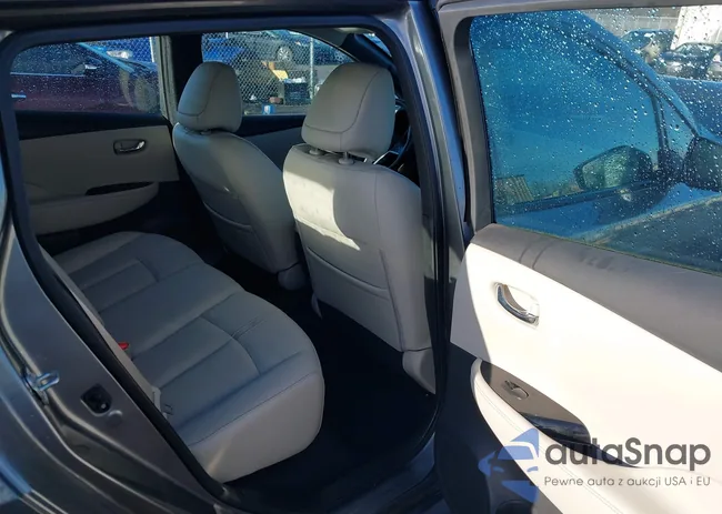 1N4BZ1CP1KC320027: 43950074