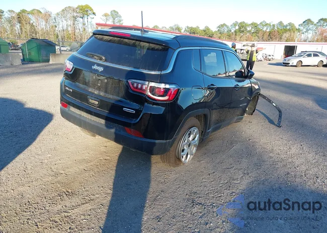 3C4NJDBN7ST542611: 43950077