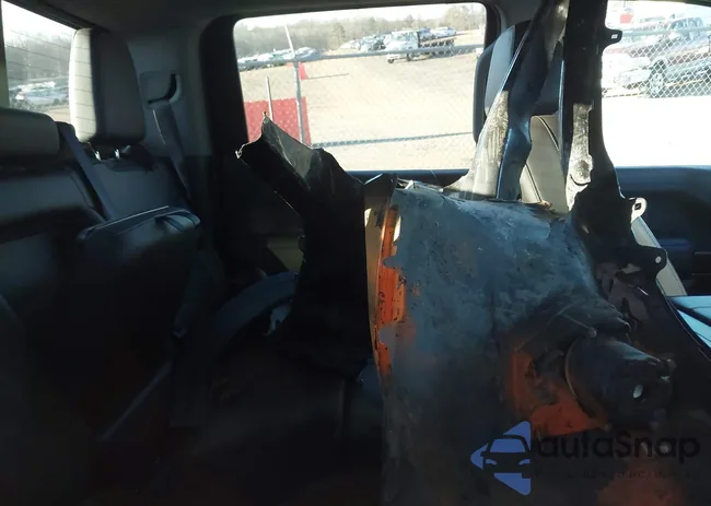 3GTU9DED2LG166188: 43950098