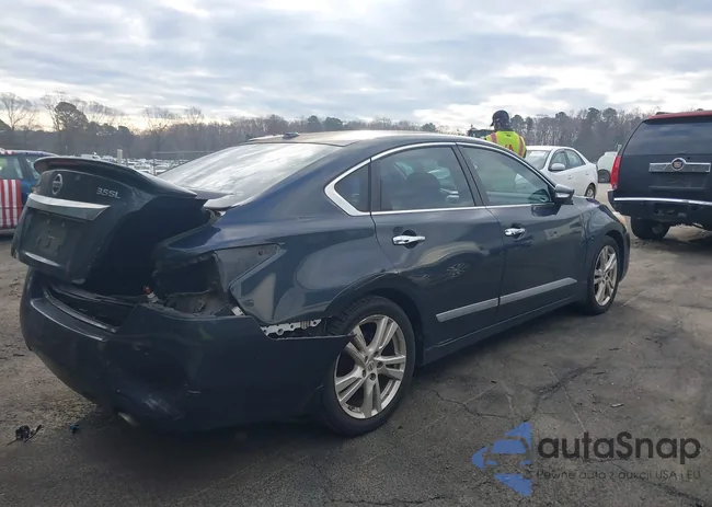 1N4BL3AP8FC123040: 43950109