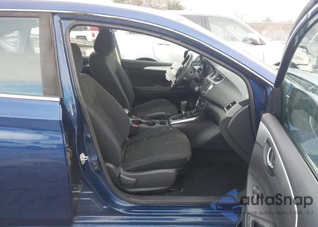 3N1AB7AP2JY205672: 43950114