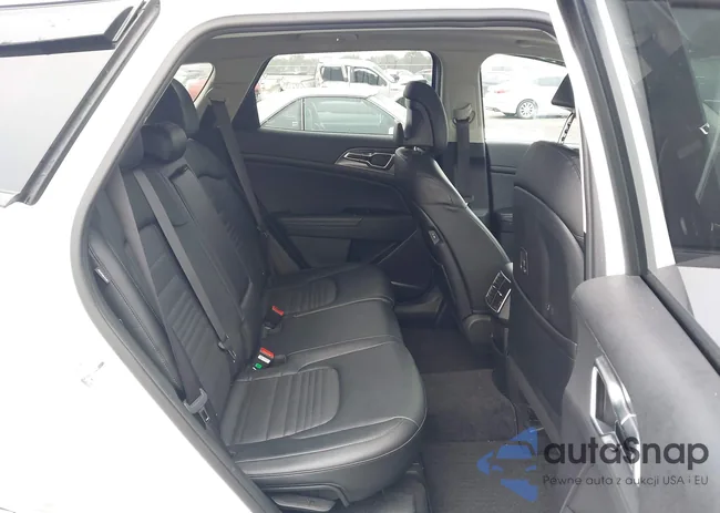 5XYK53DFXRG174773: 43950287