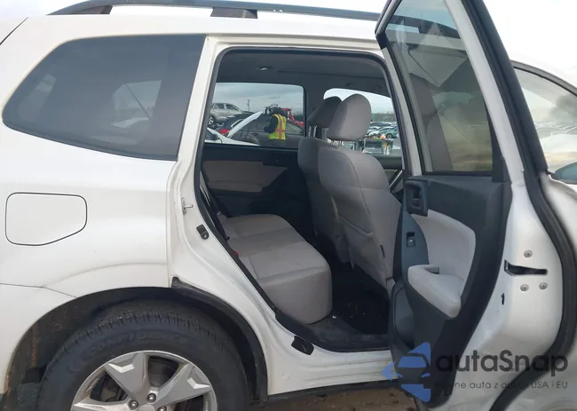 JF2SJADC6FH541677: 43950344