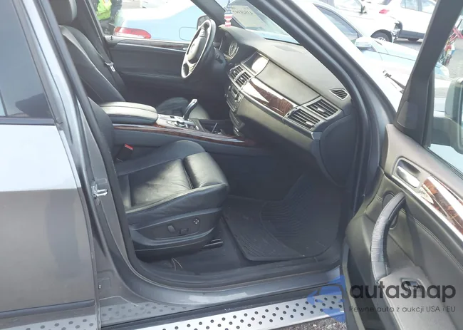 5UXFE43558L006699: 43949397