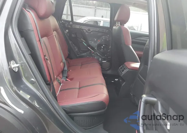 7MMVAADW6SN133102: 43949459