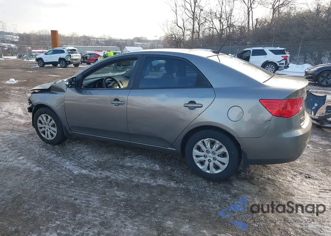 KNAFU4A24A5815504: 43949501