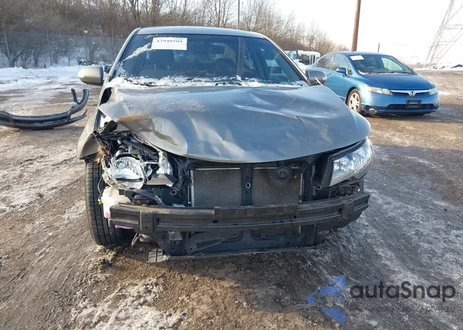 KNAFU4A24A5815504: 43949501