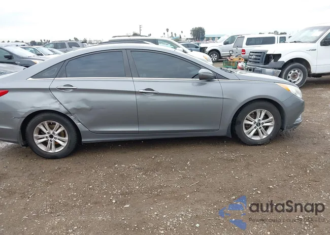 5NPEB4AC1DH755666: 43949684