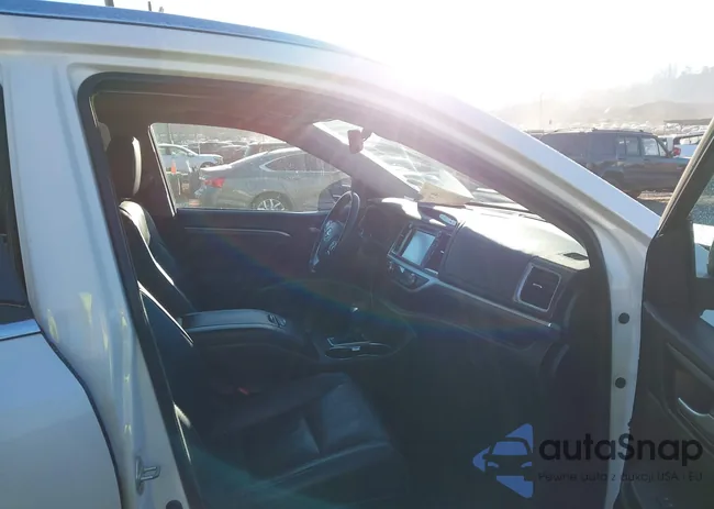 5TDDZRFH8JS891484: 43950827