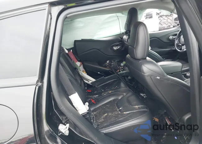 1C4PJMLX8LD593793: 43950828