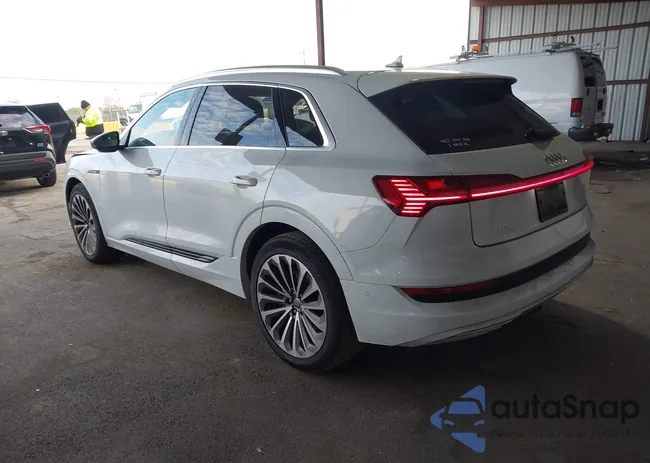 WA1VABGE6KB024157: 43950838