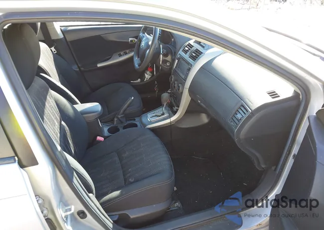 2T1BU4EEXDC015626: 43950901