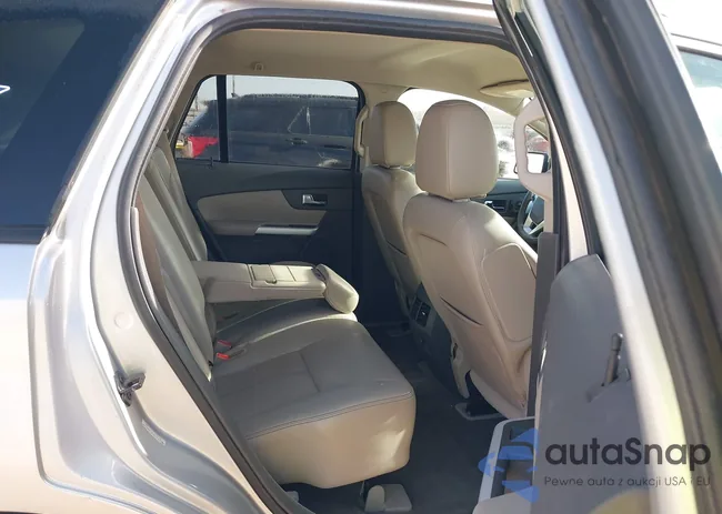 2FMDK3JC4DBB78600: 43950907