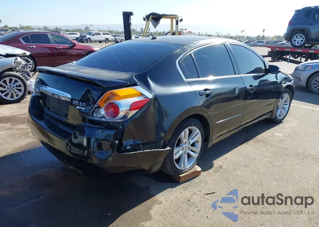 1N4BL2AP3BN419222: 43950945